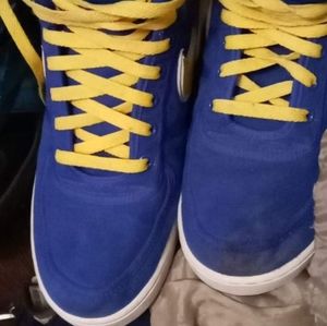 Nike dunk midtop golden state edition